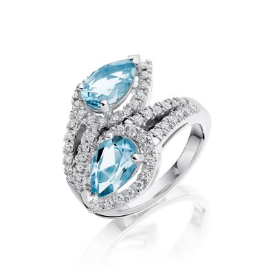 Double pearshaped aquamarines