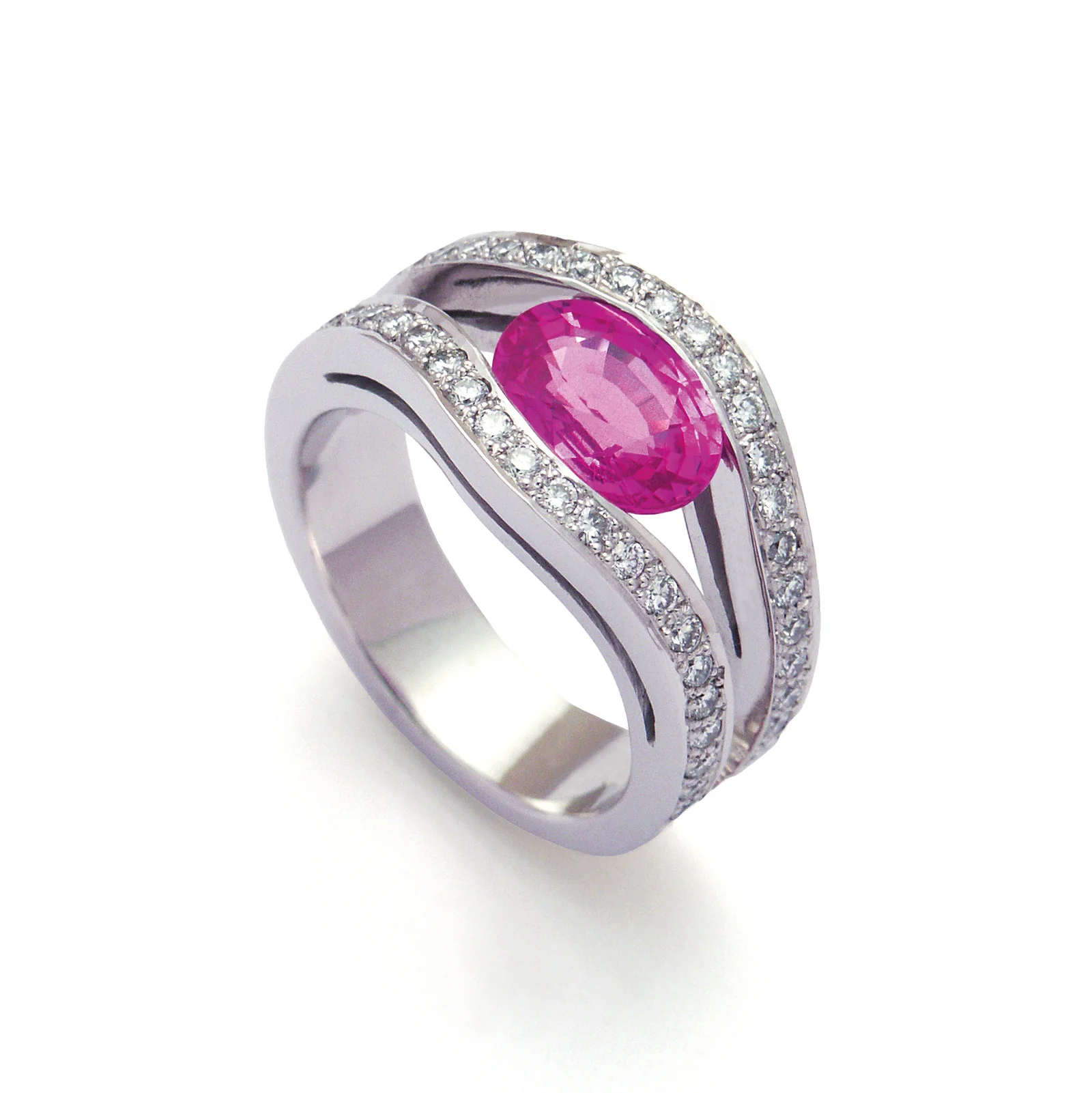 michaelplatt-pink-sapphire-ring-1